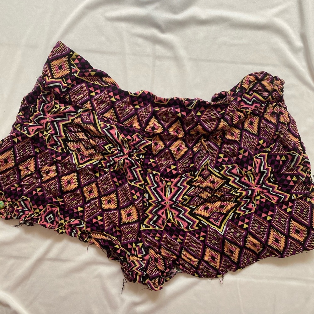 Fun abstract mini shorts